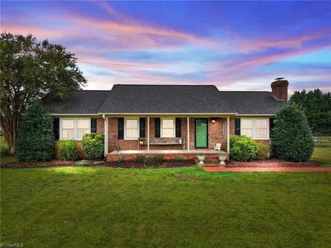 2904 Spencers Grove Rd, Browns Summit, NC 27214