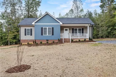 4387 Timber Lea Ln, Ramseur, NC 27316
