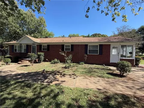 2124 Lindale St, Winston Salem, NC 27127