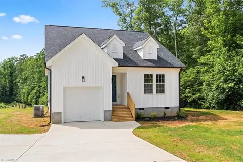 2906 Swicegood Rd, Linwood, NC 27299