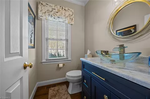 Bath - 7238 Belmont Dr, Trinity, NC 27370 photo 1 of 7