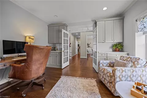 Entry Way - 7238 Belmont Dr, Trinity, NC 27370 photo 1 of 2