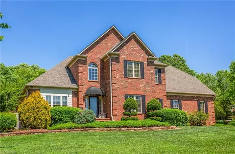 7238 Belmont Dr, Trinity, NC 27370