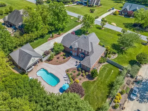 View/Area - 7238 Belmont Dr, Trinity, NC 27370 photo 1 of 3