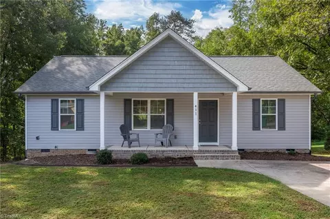 411 Gene Hairston St, Madison, NC 27025