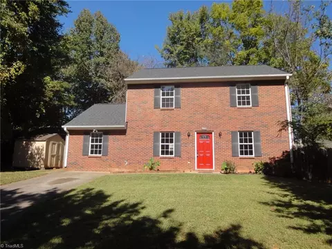 609 Sir Knight Ct, Clemmons, NC 27012