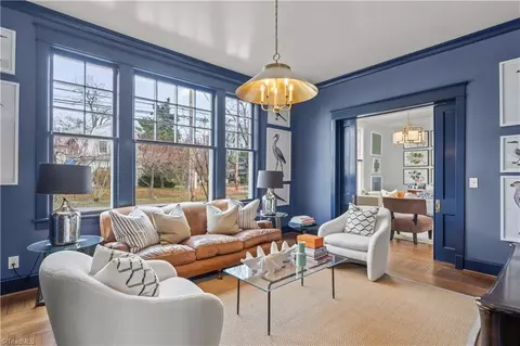Living - 1013 Johnson St, High Point, NC 27262 photo 2 of 4