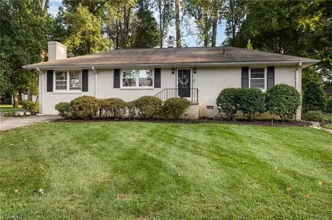 3532 Cherry Ln, Greensboro, NC 27405