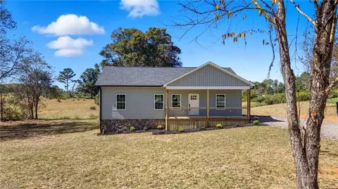 274 Viewmont Ln, Ronda, NC 28670