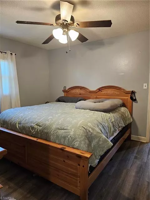 Bedroom - 158 Martha Lowe Rd, Lowgap, NC 27024 photo 4 of 4