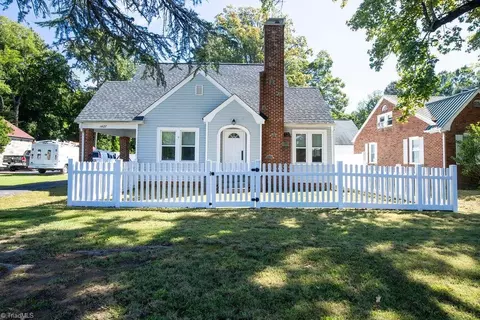 1427 Fayetteville St, Asheboro, NC 27205