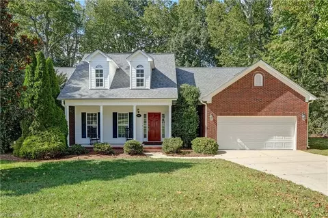 240 River Run Dr, Reidsville, NC 27320