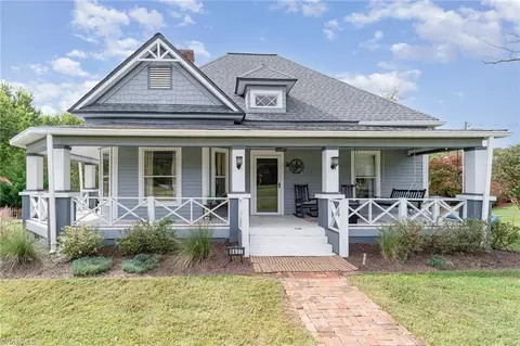 8407 Stokesdale St, Stokesdale, NC 27357