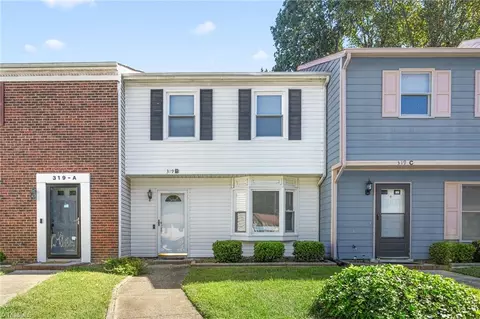 319 Montcastle Dr E UNIT B, Greensboro, NC 27406
