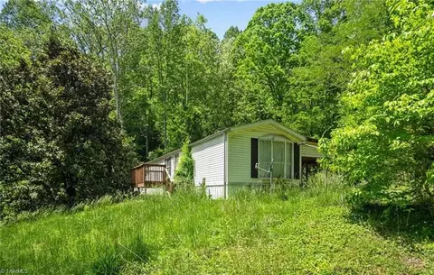 209 Serenity Way, Dobson, NC 27017 photo 5