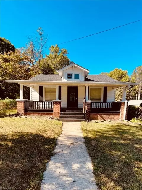 220 Crews St, Winston Salem, NC 27101