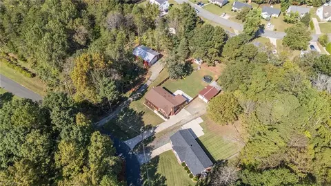 View/Area - 182 Windsor Dr, Graham, NC 27253 photo 2 of 8