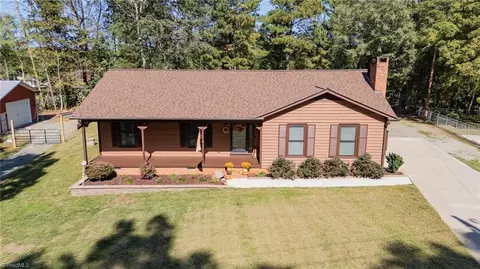 Exterior - 182 Windsor Dr, Graham, NC 27253 photo 11 of 11
