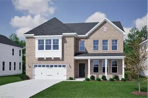 4580 Hanes Lake Dr, Winston Salem, NC 27106