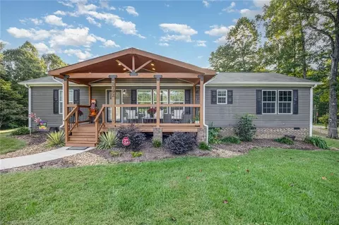 5792 Cedar Post St, Archdale, NC 27263