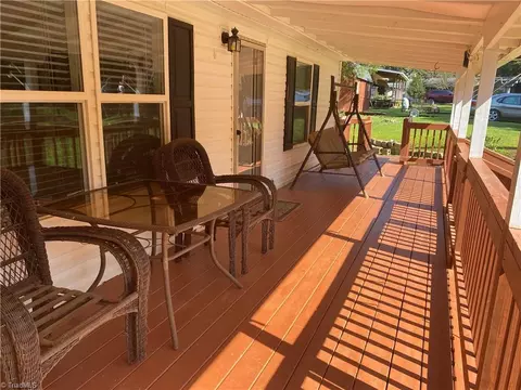 263 Ward St, Roaring River, NC 28669 photo 12