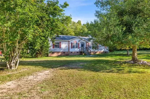 6531 Mowery Rd, Climax, NC 27233