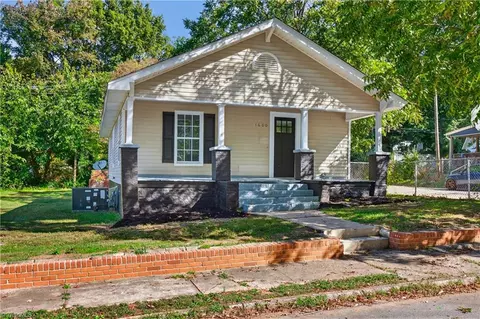 1600 Grove St, Greensboro, NC 27403