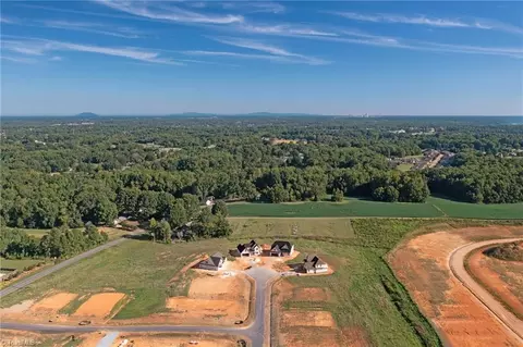 264 Sandpiper Dr, Lexington, NC 27295