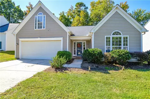3339 Cherrybrook Dr, Jamestown, NC 27282
