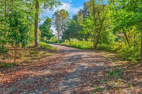 0 Main St E, Elkin, NC 28621