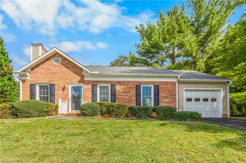 875 Adams Way Ct, Rural Hall, NC 27045