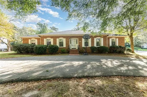 3503 Kittery Ct, Winston Salem, NC 27104