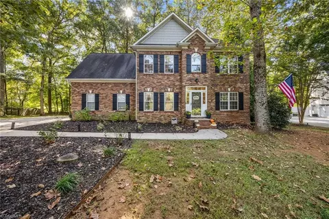 136 Alexandria Ct, Advance, NC 27006