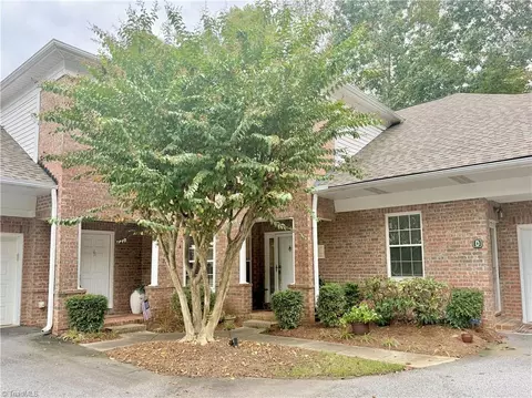 6 Indigo Lake Ter #E, Greensboro, NC 27455