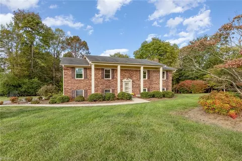 137 Todd Rd, Advance, NC 27006