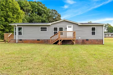 5304 N Us Highway 601, Mocksville, NC 27028