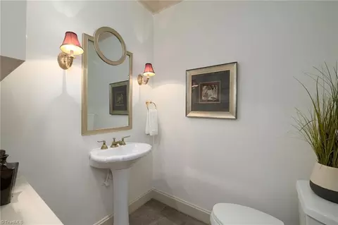 Bath - 201 Cascade Dr, High Point, NC 27265 photo 1 of 6
