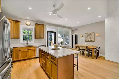 Kitchen - 379 Turtle Ridge Rd, Sparta, NC 28675 photo 2 of 6