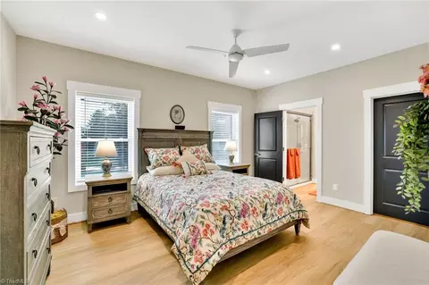 Bedroom - 379 Turtle Ridge Rd, Sparta, NC 28675 photo 3 of 5