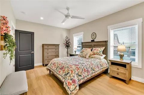 Bedroom - 379 Turtle Ridge Rd, Sparta, NC 28675 photo 2 of 5
