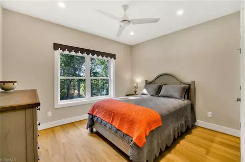 Bedroom - 379 Turtle Ridge Rd, Sparta, NC 28675 photo 5 of 5