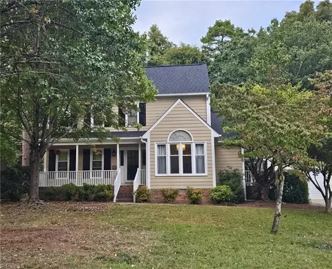 5 Ivy Brook Ct, Greensboro, NC 27407