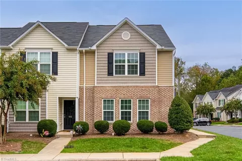 100 Swan Haven Ln, Greensboro, NC 27405