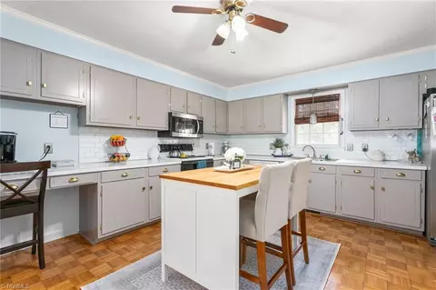 Kitchen - 4161 Kynwood Dr, Trinity, NC 27370 photo 2 of 3