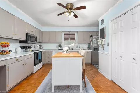 Kitchen - 4161 Kynwood Dr, Trinity, NC 27370 photo 1 of 3