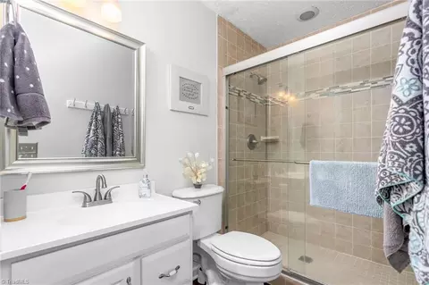 Bath - 4161 Kynwood Dr, Trinity, NC 27370 photo 1 of 1