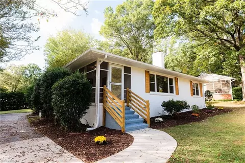 3505 Vernon St, Greensboro, NC 27408