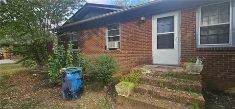 8721 Linwood Southmont Rd, Lexington, NC 27292