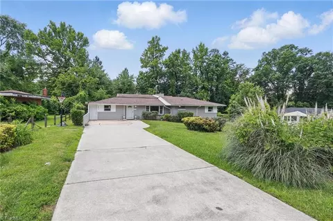 1402 Wendell Ave, High Point, NC 27260