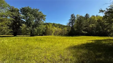 6802 Nc Highway 18, Boomer, NC 28606